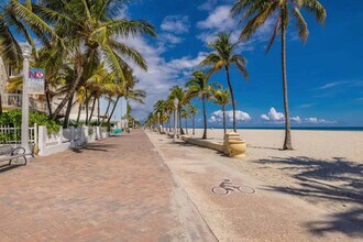 329 Madison St in Hollywood, FL - Building Photo - Building Photo