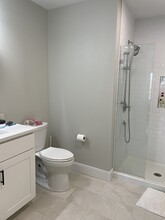 210 Old Colony Ave, Unit 406 in Boston, MA - Building Photo - Building Photo