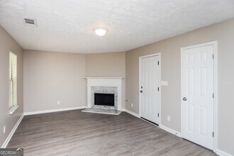 851 Plumbridge Ct in Lithonia, GA - Building Photo - Building Photo