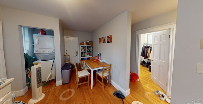 55 Kelly Rd, Unit 2 in Cambridge, MA - Building Photo - Building Photo