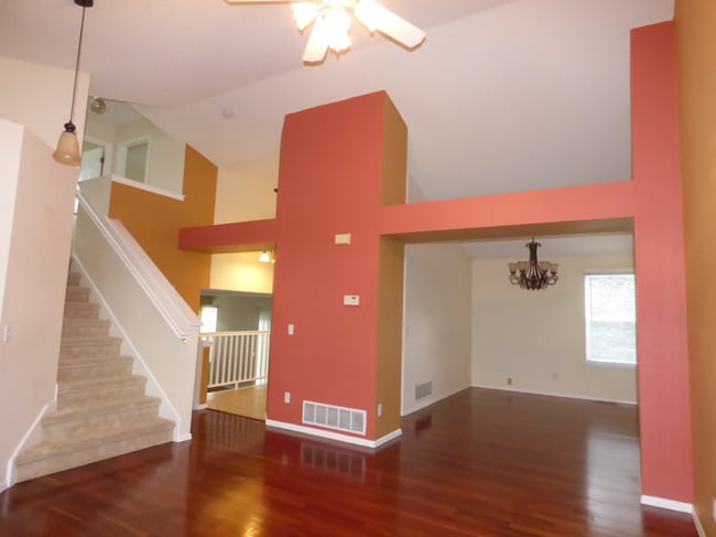 1121 W English Sparrow Trail in Littleton, CO - Building Photo - Building Photo