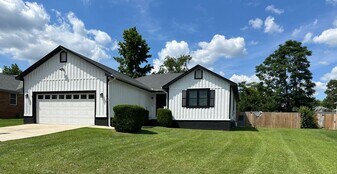 4715 Cutter Mill Rd in Martinez, GA - Building Photo