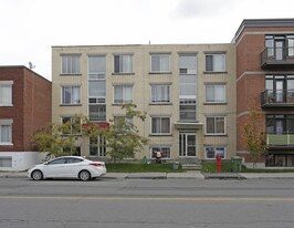 4790 E Ontario Rue E in Montréal, QC - Building Photo
