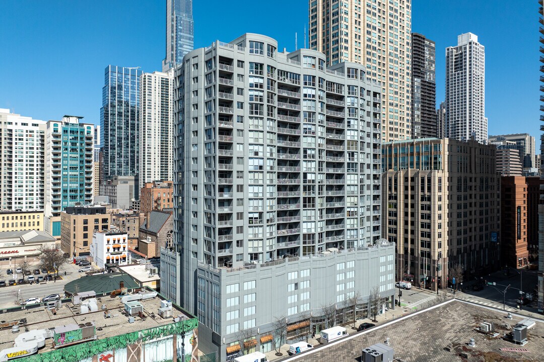 The Farallon in Chicago, IL - Building Photo