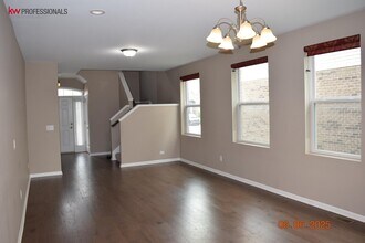 49603 Shoreline Dr in Canton Township, MI - Building Photo - Building Photo