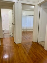 564 53rd St in Emeryville, CA - Building Photo - Building Photo