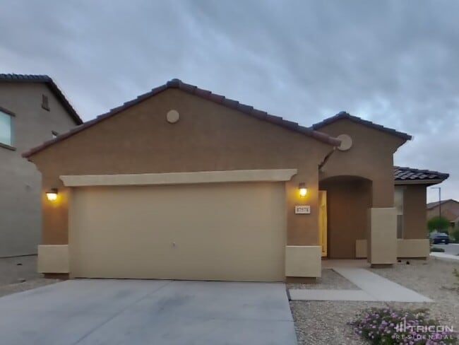17571 W Monte Lindo Ln in Surprise, AZ - Building Photo - Building Photo