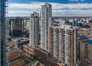 Icon Tower 2 in Edmonton, AB - Building Photo - Primary Photo