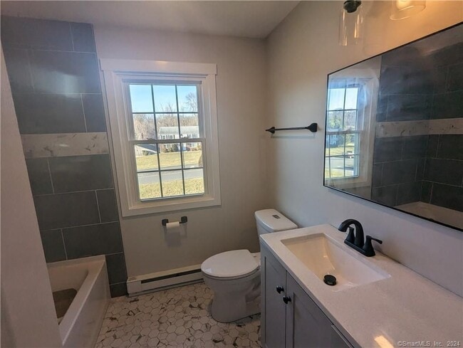 10 Old Farms Ln