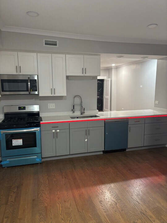 4432 W Jackson Blvd, Unit #3 in Chicago, IL - Building Photo