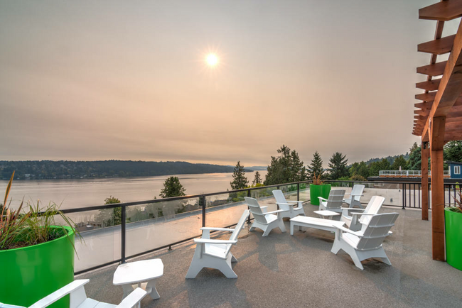 Sheridan Beach Terrace photo'