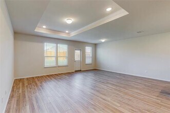 2002 Hummingbird St in Princeton, TX - Building Photo - Building Photo