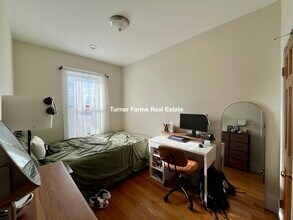 179 Northampton St, Unit 4 in Boston, MA - Foto de edificio - Building Photo