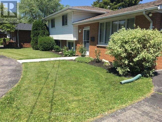 property at 6860 Malden Rd