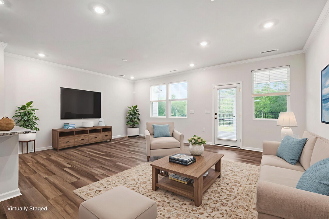 214 Lennox Spg Dr in Wake Forest, NC - Building Photo