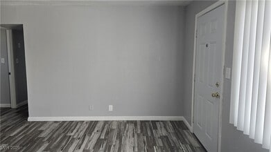2105 Sunrise Ave in Las Vegas, NV - Building Photo - Building Photo