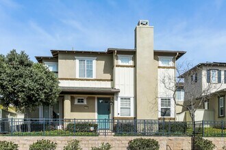 3170 Levante St in Carlsbad, CA - Building Photo - Building Photo