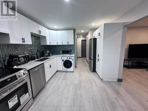 50 Freeman St in Toronto, ON - Building Photo - Building Photo