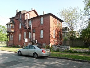 314 S 4th St in Camden, NJ - Foto de edificio - Building Photo