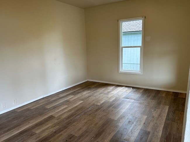 3008 N Standard St in Spokane, WA - Building Photo - Building Photo