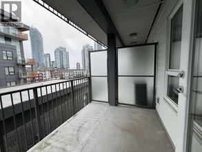 648 Lea Ave in Coquitlam, BC - Building Photo - Building Photo