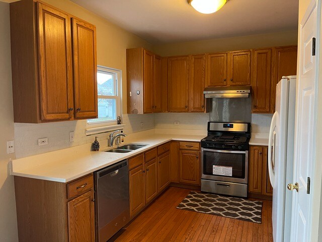 1100 Rosefield Ln in Aurora, IL - Building Photo