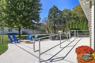 922 Sage St in Lake Geneva, WI - Building Photo
