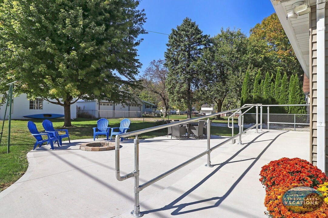 922 Sage St in Lake Geneva, WI - Building Photo