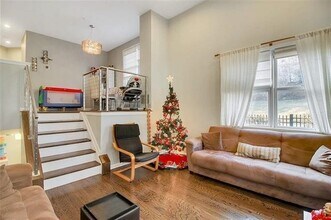 279 Roslyn Ct in West New York, NJ - Building Photo - Building Photo