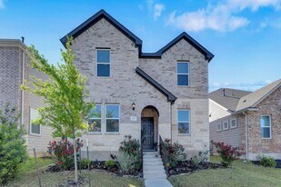 112 Gracie Wy in Hutto, TX - Building Photo