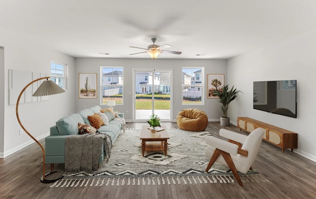 240 Justify Ave in Bloomingdale, GA - Building Photo - Building Photo