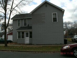 1503 7th St E, Unit 1503 in Menomonie, WI - Building Photo - Building Photo