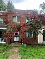 209 Unicorn Pl in Capitol Heights, MD - Building Photo