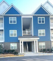 1732 Dromolin Dr in Virginia Beach, VA - Building Photo
