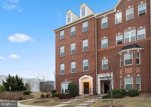 21552 Romans Dr in Ashburn, VA - Building Photo - Building Photo