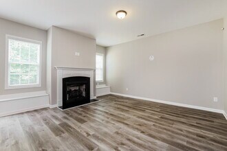 29 Verrazano Pl in Clayton, NC - Building Photo - Building Photo