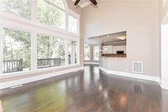 1133 Hopedale Ln in Lawrenceville, GA - Building Photo - Building Photo
