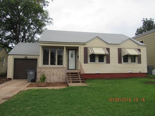 1913 NW Liberty Ave