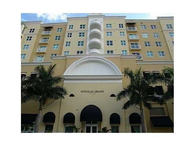 50 Menores Ave, Unit 425 in Coral Gables, FL - Foto de edificio