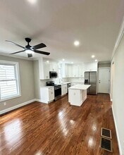 823 Capitol Ave-Unit -1 in Bridgeport, CT - Building Photo - Building Photo