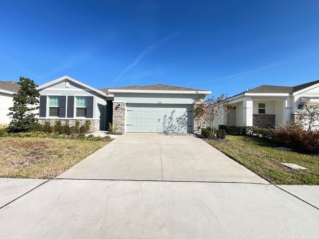 5108 Stokes Way in Wildwood, FL - Building Photo - Building Photo