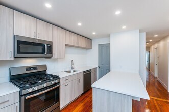 35 Woodman St in Boston, MA - Building Photo - Building Photo