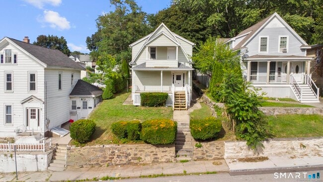 property at 16 Oak St