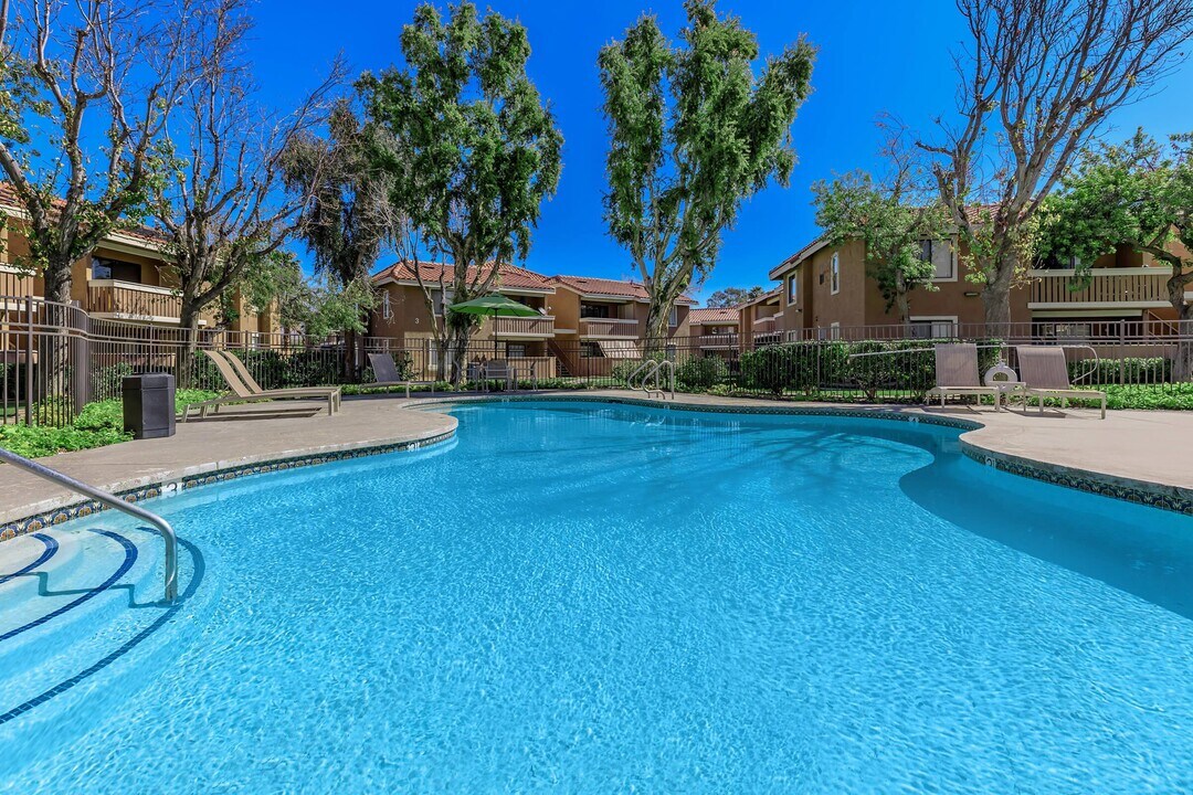 Smoketree in Indio, CA - Building Photo