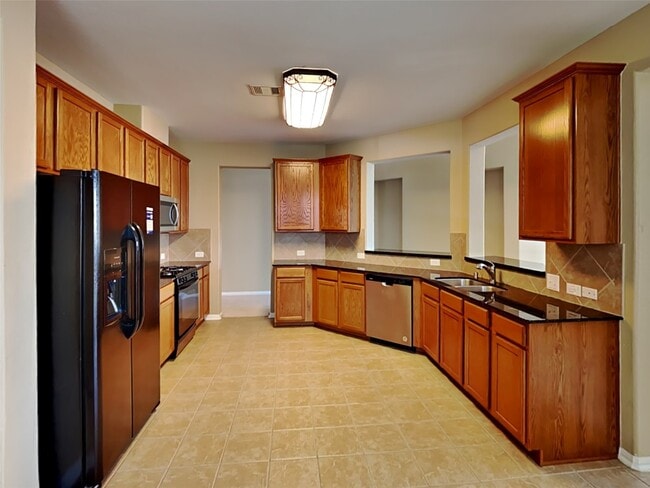 633 Rocky Hollow Ln in League City, TX - Building Photo - Building Photo