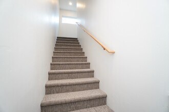 4617 N Iota Ln in Garden City, ID - Building Photo - Building Photo