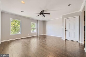 3715 Falls Rd in Baltimore, MD - Building Photo - Building Photo