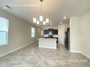 11030 Silver Surfer Alley in Winter Garden, FL - Building Photo - Building Photo