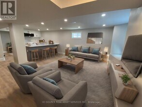 277 34th St in Hamilton, ON - Building Photo - Building Photo