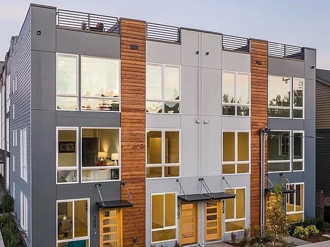 property at 4102 37th Ave S